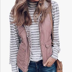 NWOT Amazon Sherpa Reversible Sherpa Vest in Khaki